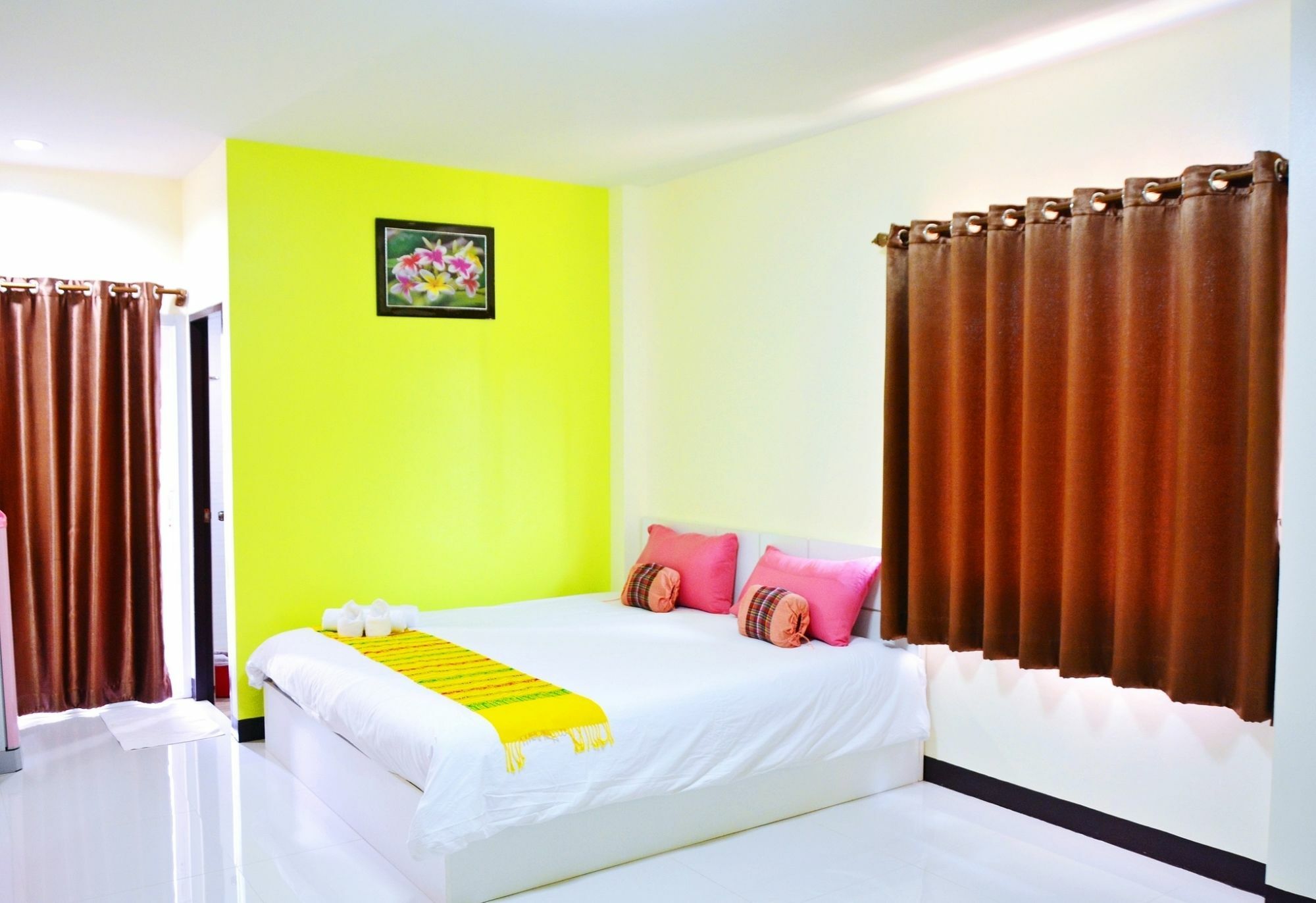 Greenhouse Apartment นครพนม ภายนอก รูปภาพ